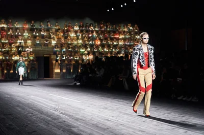 Look 13